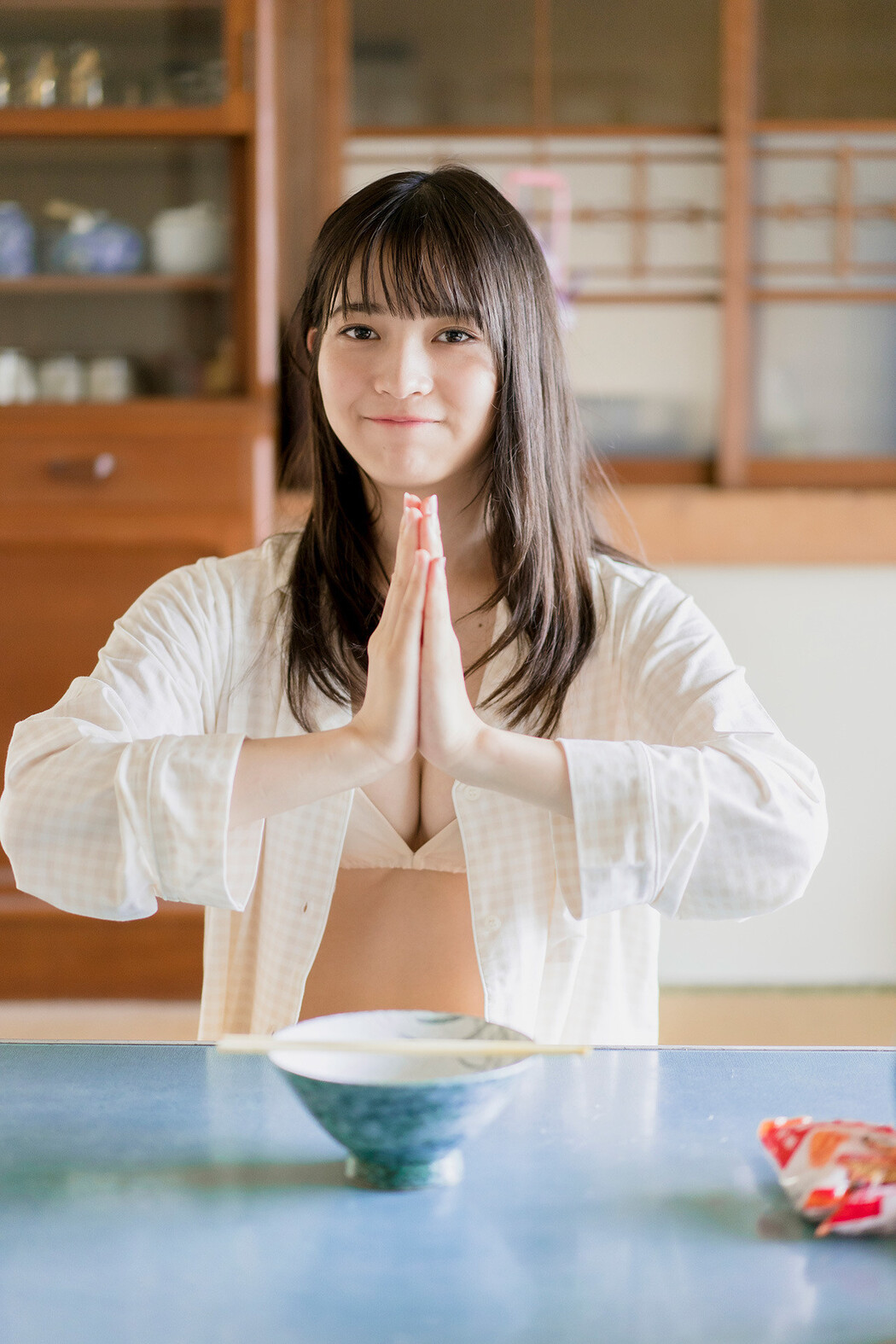 Nanako Kurosaki 黒嵜菜々子, FLASHデジタル写真集 「青春しよっか~日曜日の朝編~」 Set.01