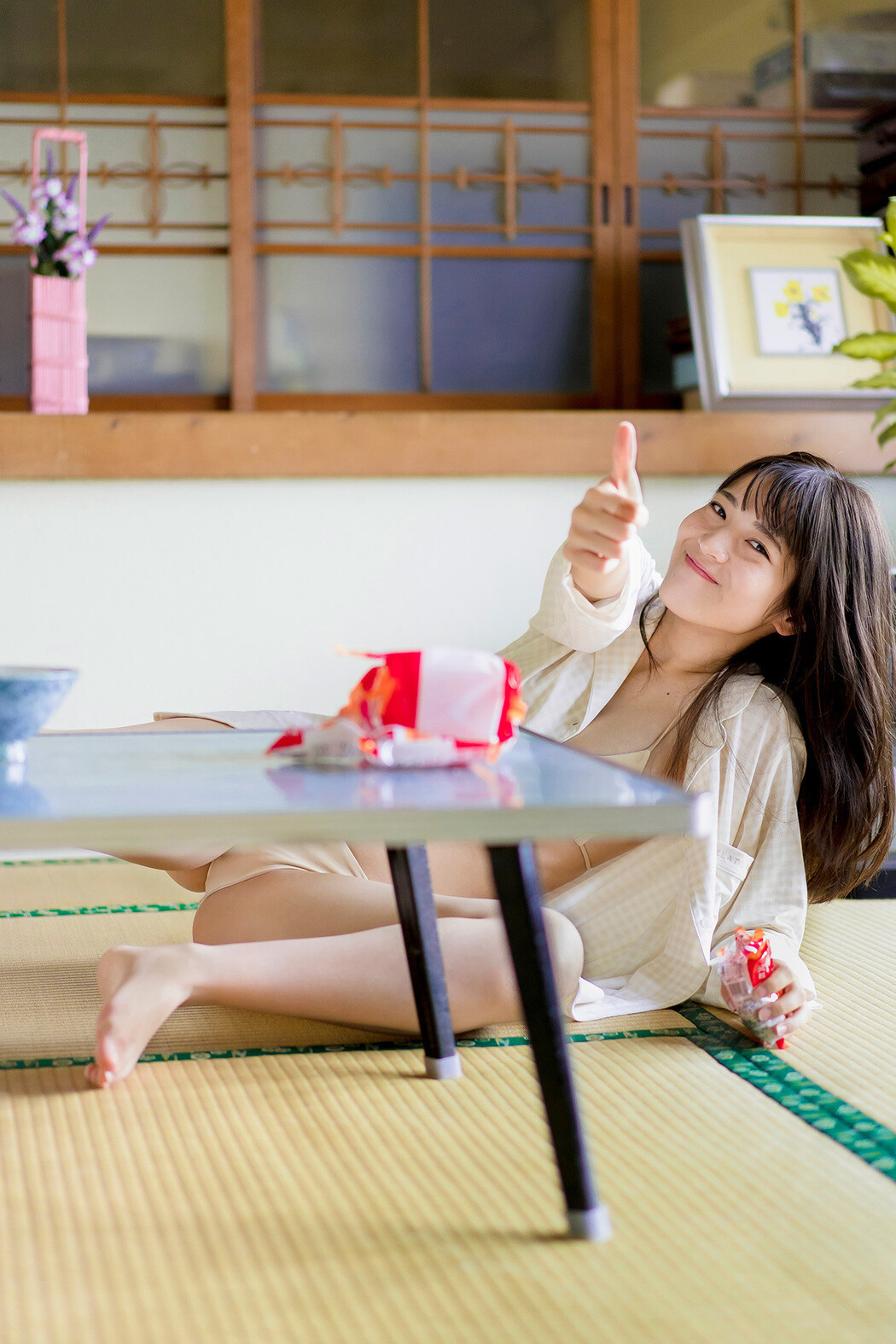 Nanako Kurosaki 黒嵜菜々子, FLASHデジタル写真集 「青春しよっか~日曜日の朝編~」 Set.01
