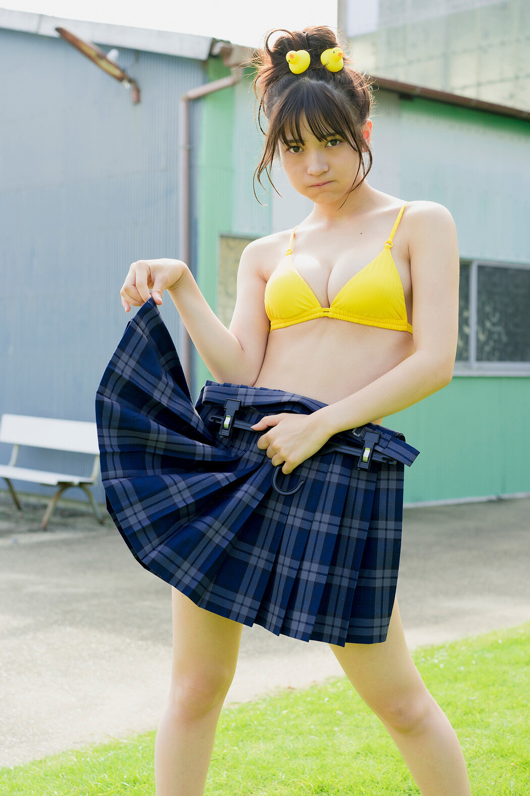 Nanako Kurosaki 黒嵜菜々子, FLASHデジタル写真集 「青春しよっか~日曜日の朝編~」 Set.03