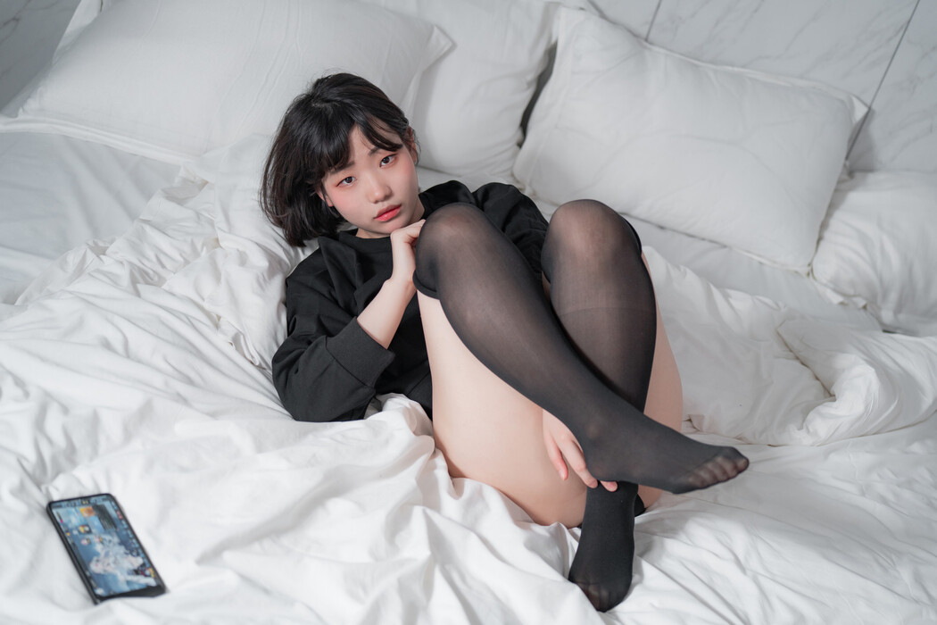 Mimmi 밈미, [CreamSoda] Chic Nerd &#038; Maness Nurse