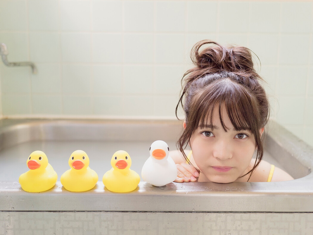 Nanako Kurosaki 黒嵜菜々子, FLASHデジタル写真集 「青春しよっか~日曜日の朝編~」 Set.04