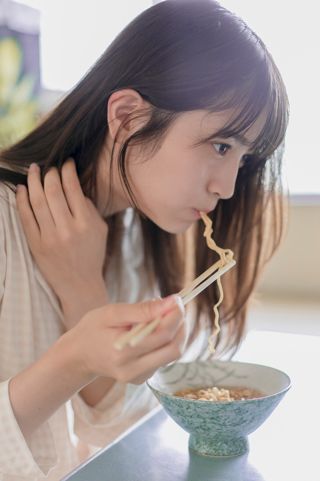 Nanako Kurosaki 黒嵜菜々子, FLASHデジタル写真集 「青春しよっか~日曜日の朝編~」 Set.01