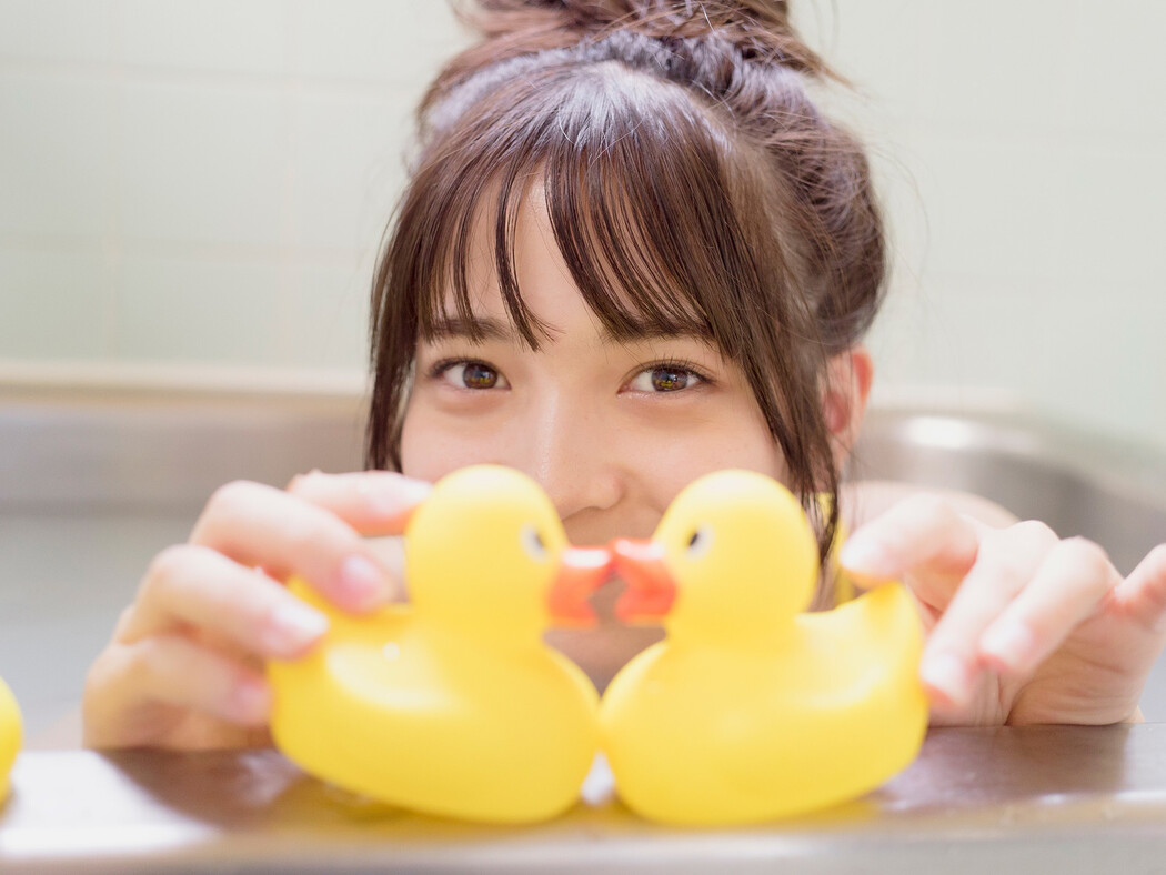 Nanako Kurosaki 黒嵜菜々子, FLASHデジタル写真集 「青春しよっか~日曜日の朝編~」 Set.04