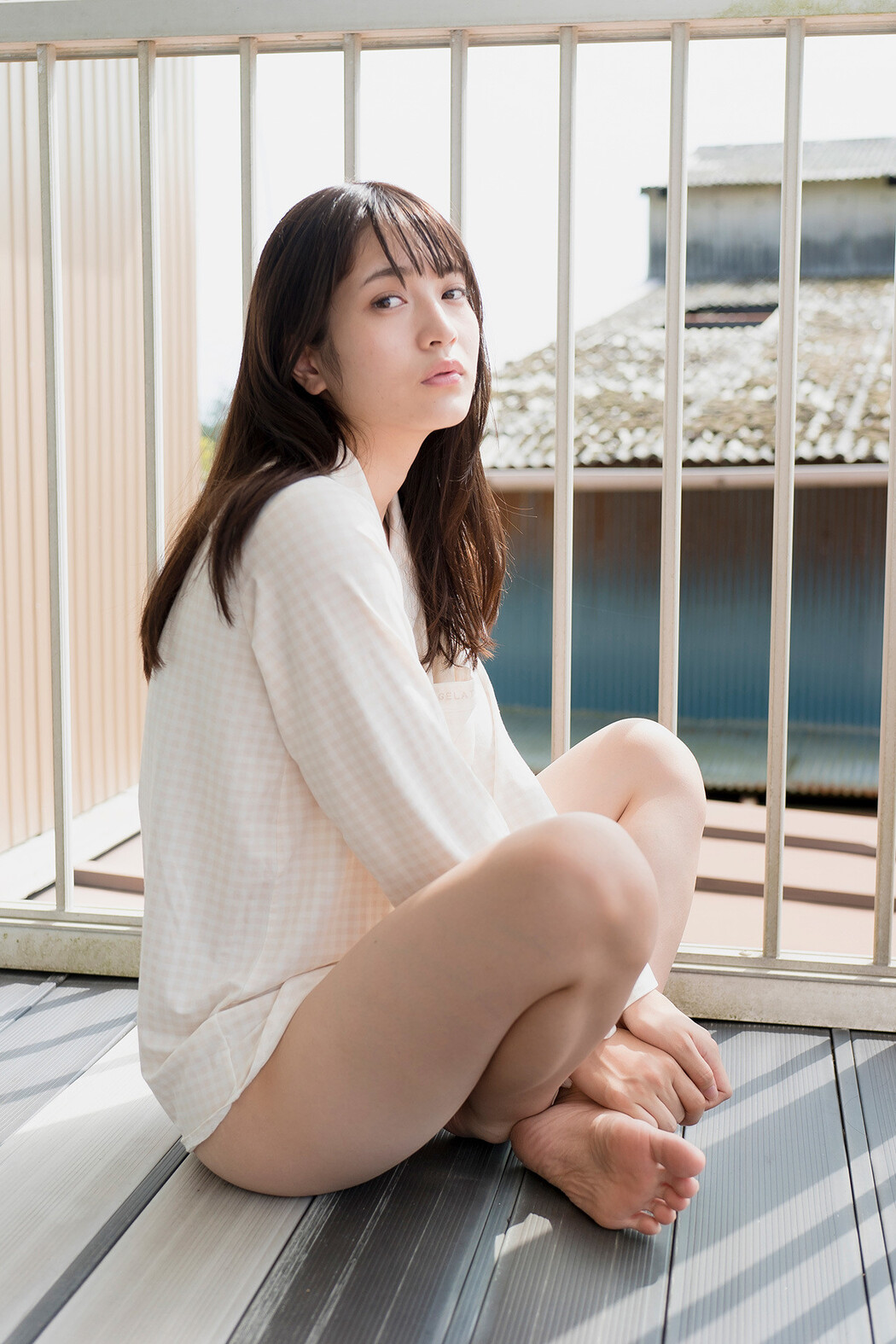 Nanako Kurosaki 黒嵜菜々子, FLASHデジタル写真集 「青春しよっか~日曜日の朝編~」 Set.02