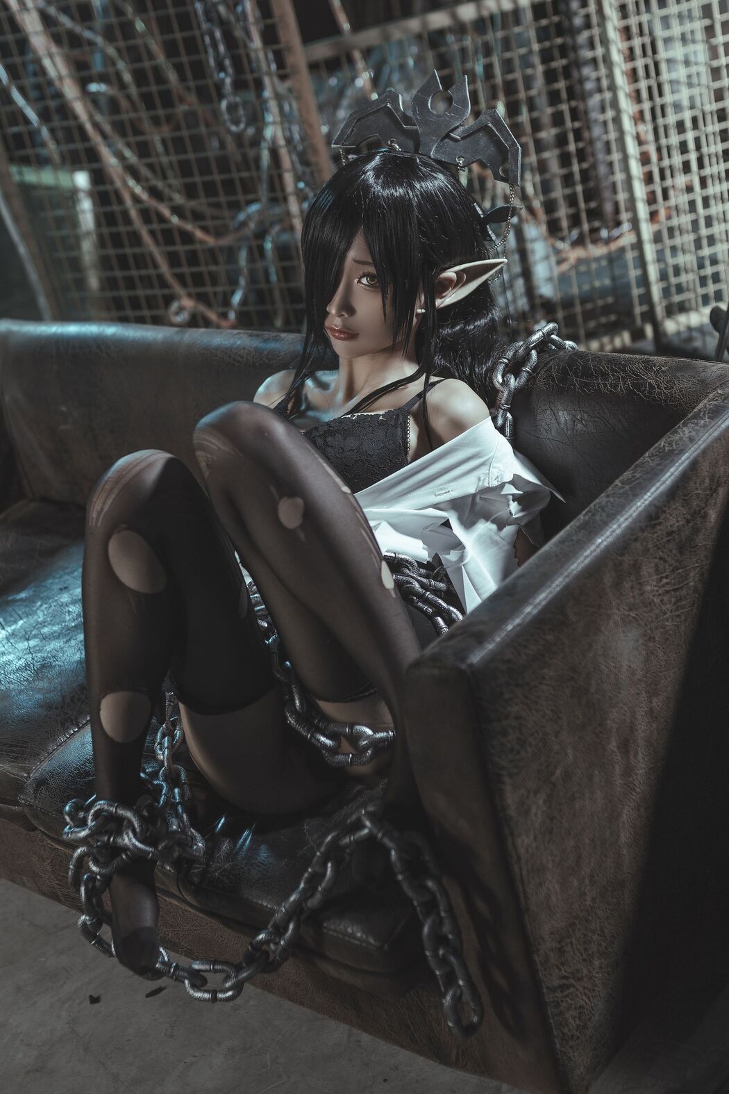 [Net Red COSER Photo] Anime Blogger Stupid Momo - Black Beast Queen OL Uniform