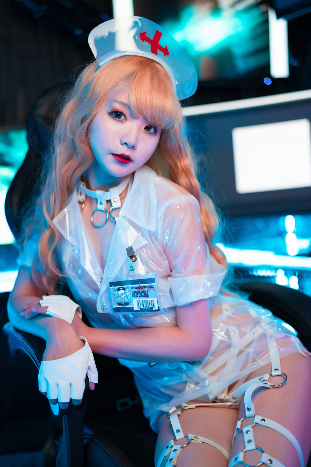 [Net Red COSER] Cute Girl is Qing Shui - Nurse Crooked