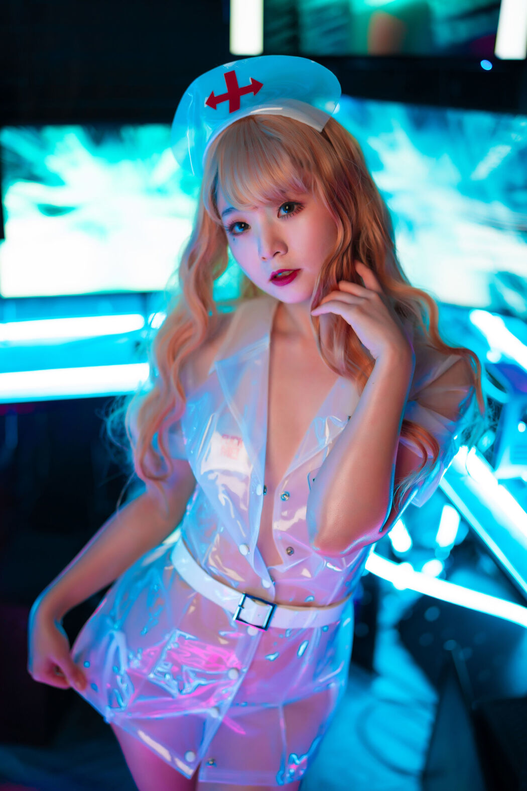 [Net Red COSER] Cute Girl is Qing Shui - Nurse Crooked