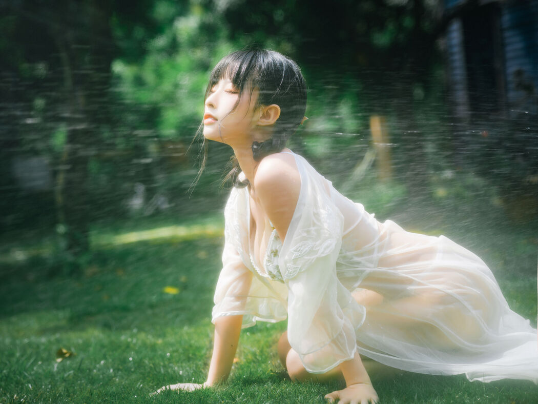 [Internet Celebrity COSER Photo] Stunning Shimizu Yuno - Wet Water Lolita