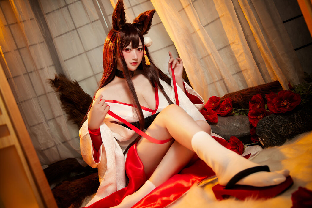 [Net Red COSER] High-value coser Nian Nian_D - Akagi White Wushou