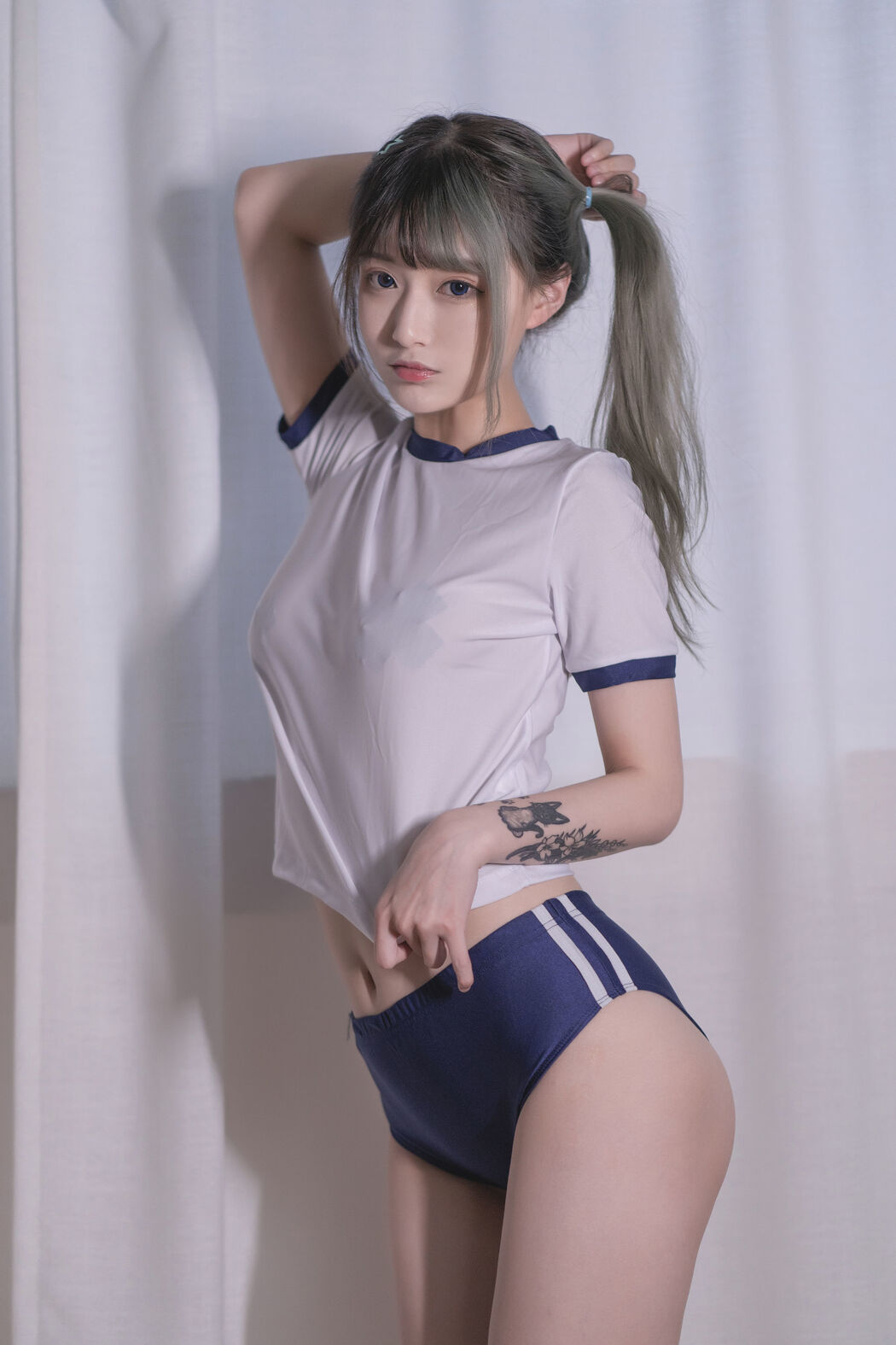 [Net Red COSER] Anime blogger Teppanyaki Ghost Dance w - Gymnastics suit
