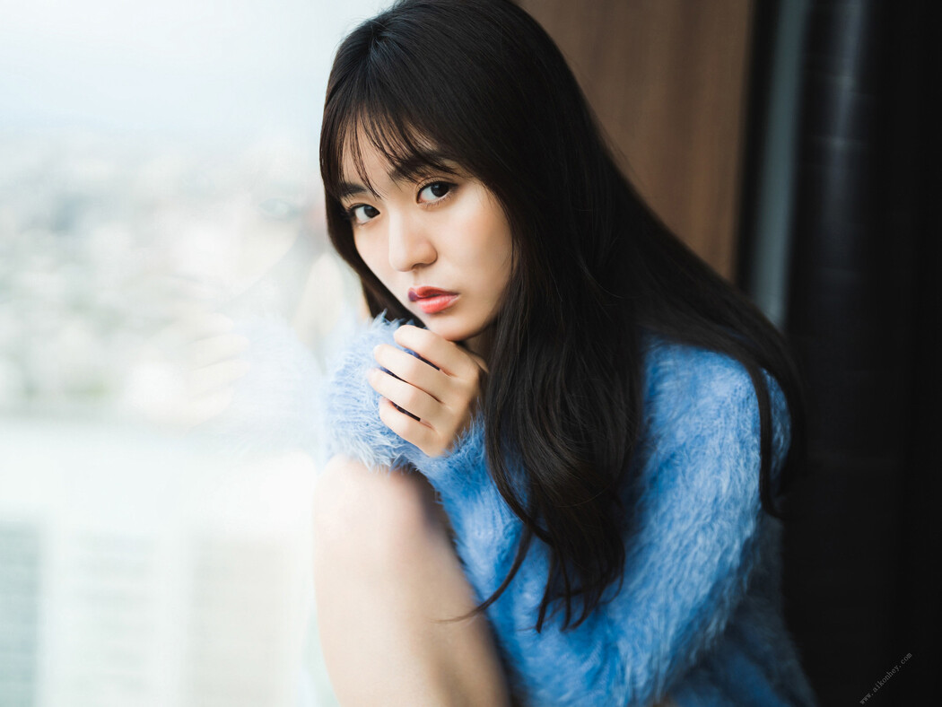 Runa Toyoda 豊田ルナ, ＦＲＩＤＡＹデジタル写真集 「オトナのスイートルーム」 Set.02 Cover Photo