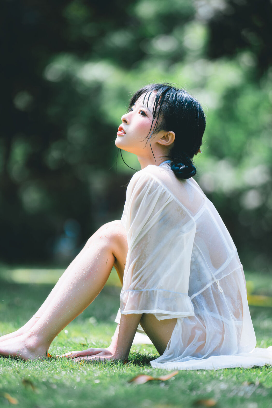 [Internet Celebrity COSER Photo] Stunning Shimizu Yuno - Wet Water Lolita Cover Photo