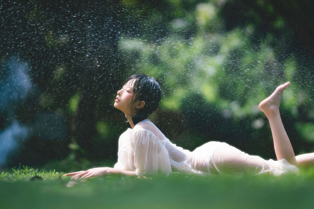 [Internet Celebrity COSER Photo] Stunning Shimizu Yuno - Wet Water Lolita