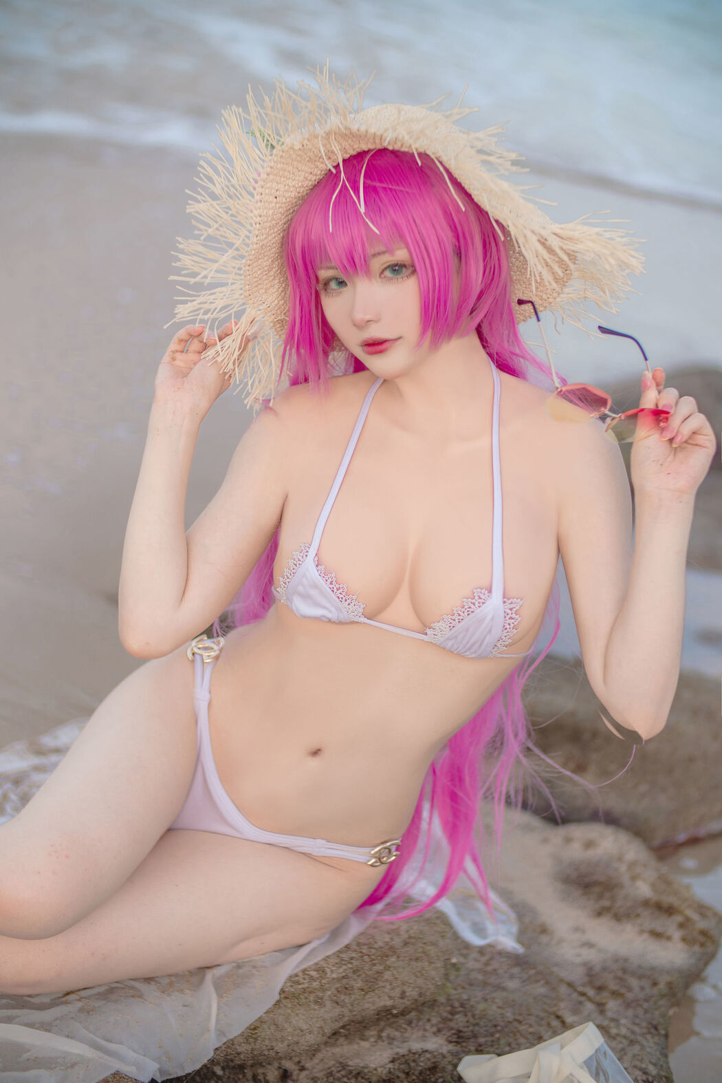 [Net Red COSER] Cheese Block Wii - Kufu Swimsuit Required