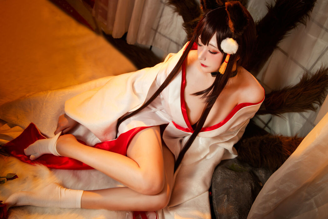 [Net Red COSER] High-value coser Nian Nian_D - Akagi White Wushou