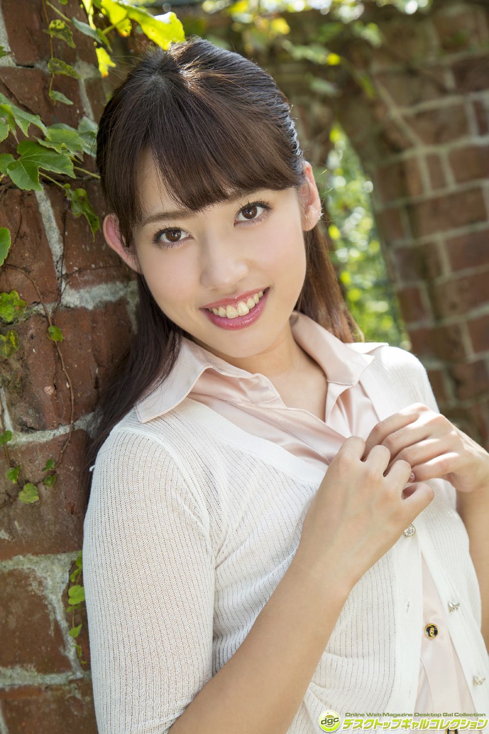 Rino Rino << Pay attention to the transparent body of the oshiri! >> [DGC] NO.1342