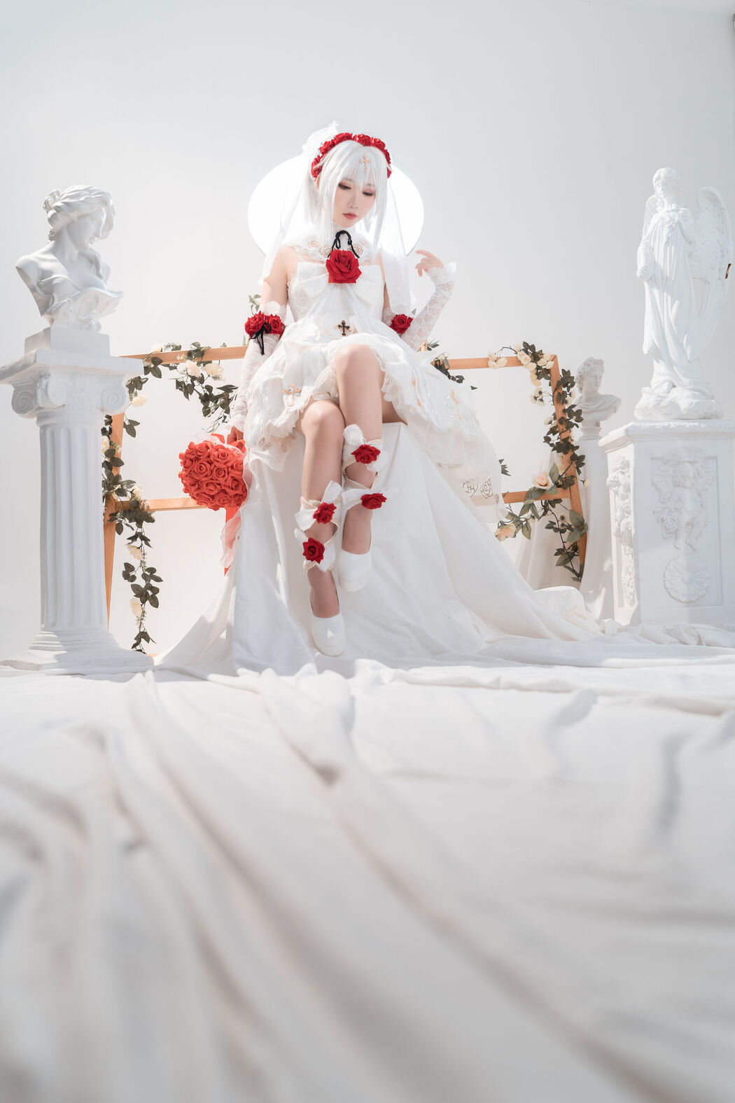 [Net Red COSER] Cute and popular Coser Noodle Fairy - Theresa Wedding Dress