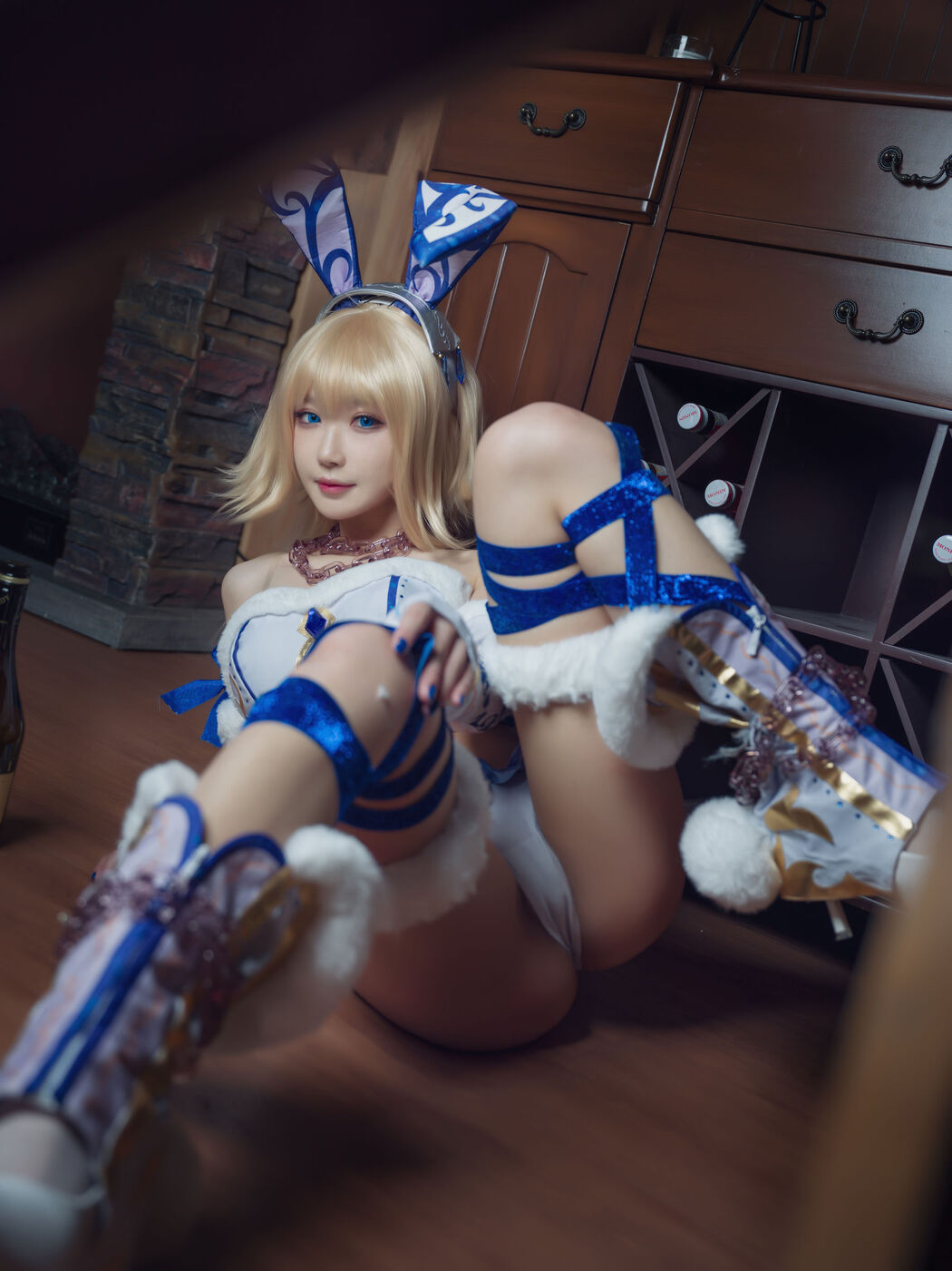 [Net Red COSER Photo] Anime blogger A Bao is also a bunny girl - Joan of Arc bunny girl