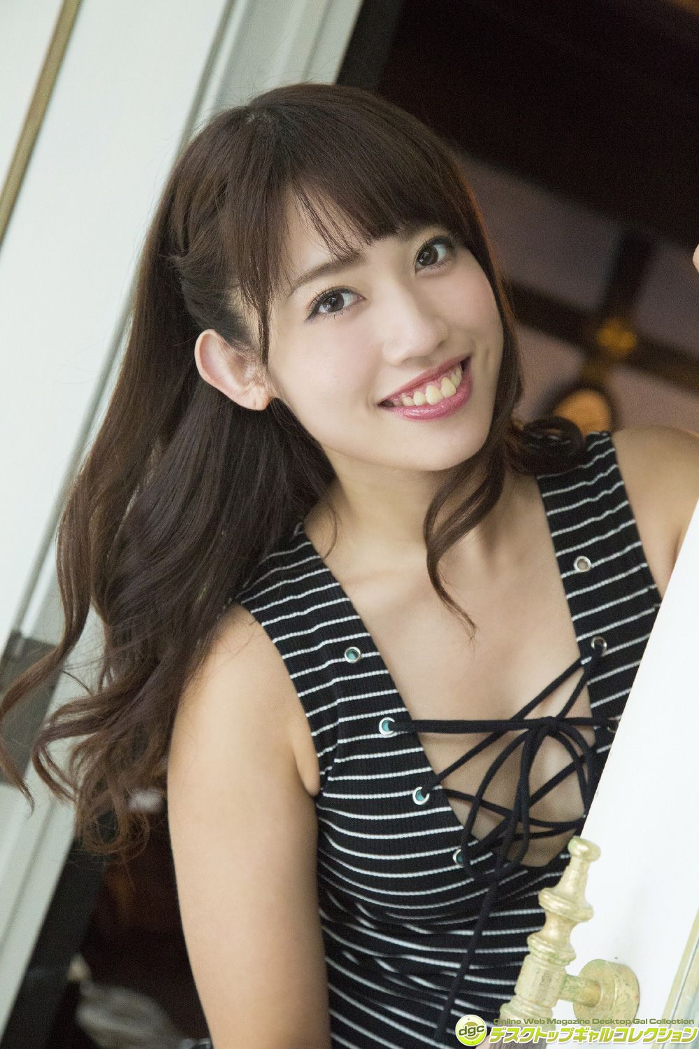 Rino Rino << Pay attention to the transparent body of the oshiri! >> [DGC] NO.1342