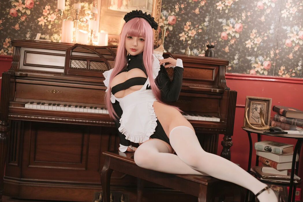 [Net Red COSER Photo] Sakurai Ningning - Retro Maid