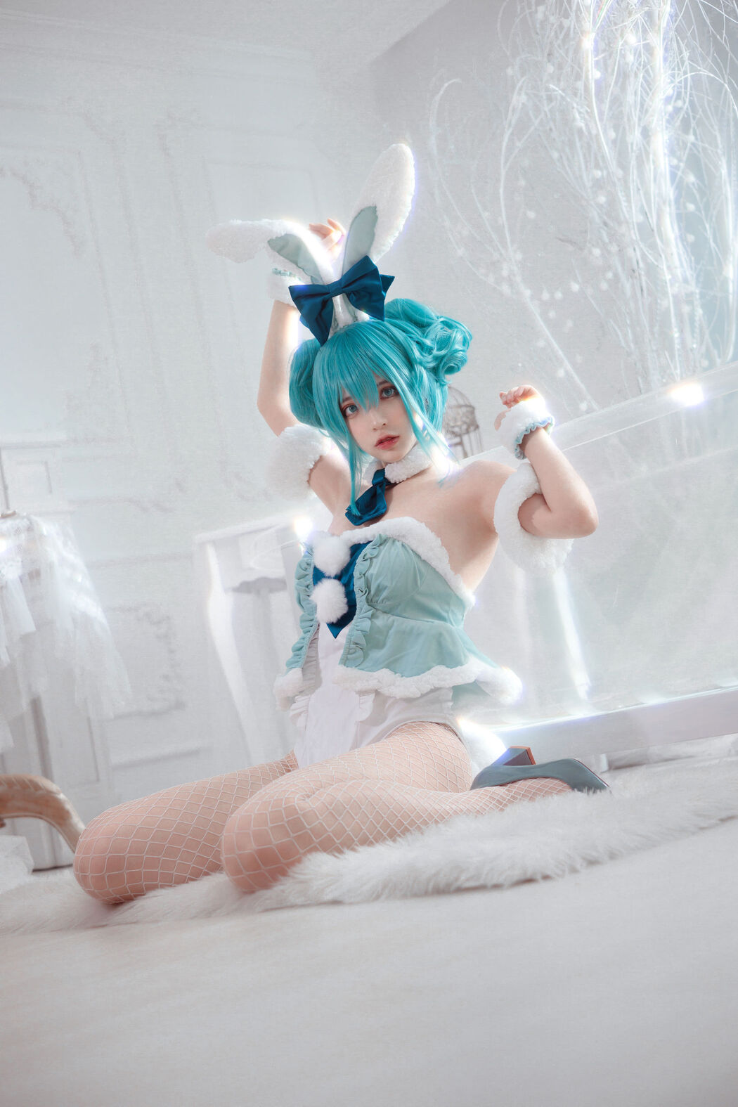 [Net Red COSER Photo] Crazy Cat ss - Miku Hatsune Bunny Girl Cover Photo