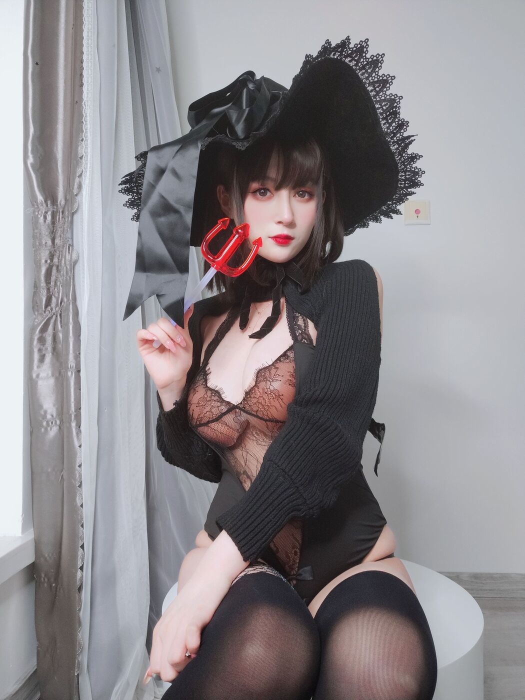 [Welfare COS] Miss Coser Baiyin - Cheshire Witch