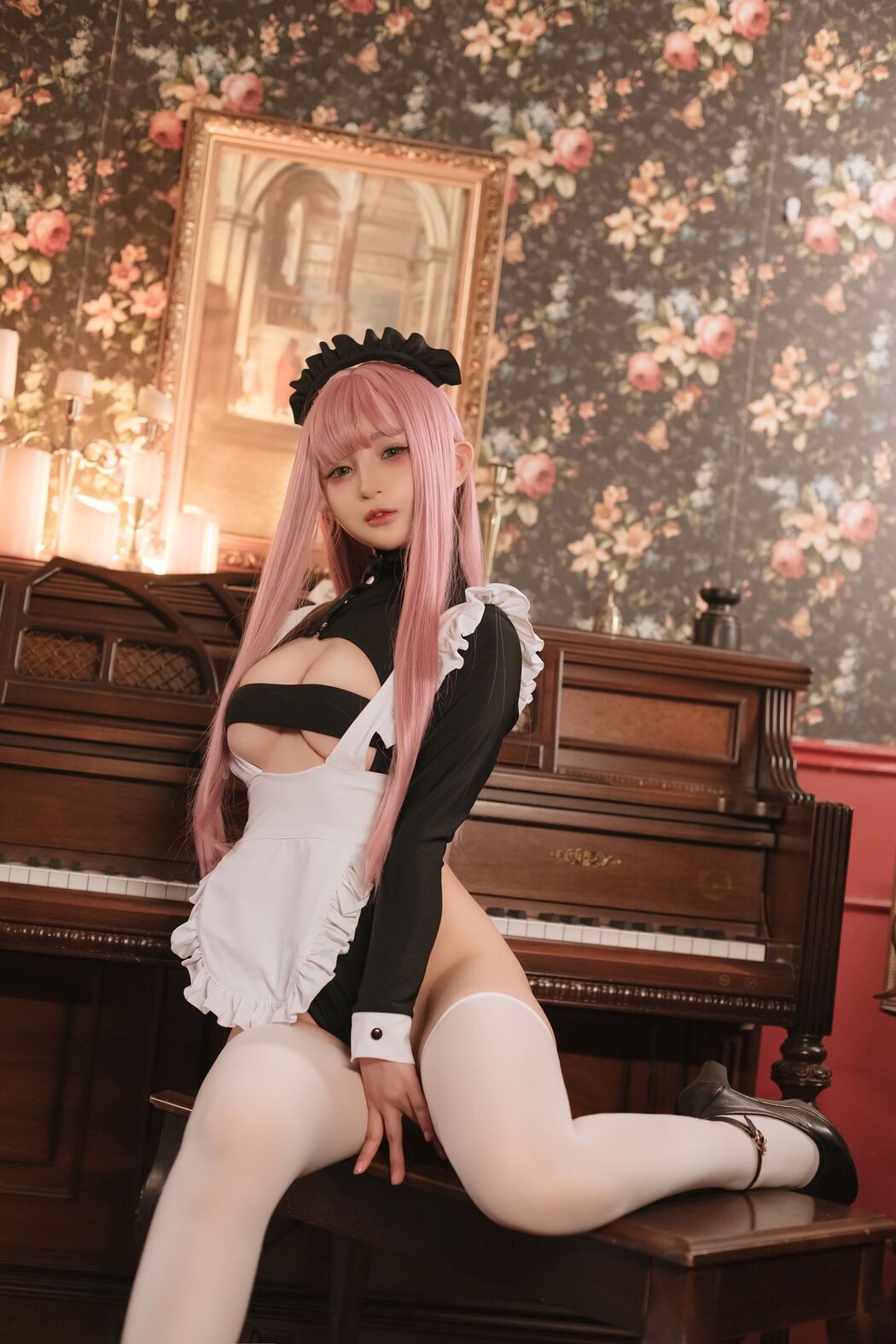[Net Red COSER Photo] Sakurai Ningning - Retro Maid