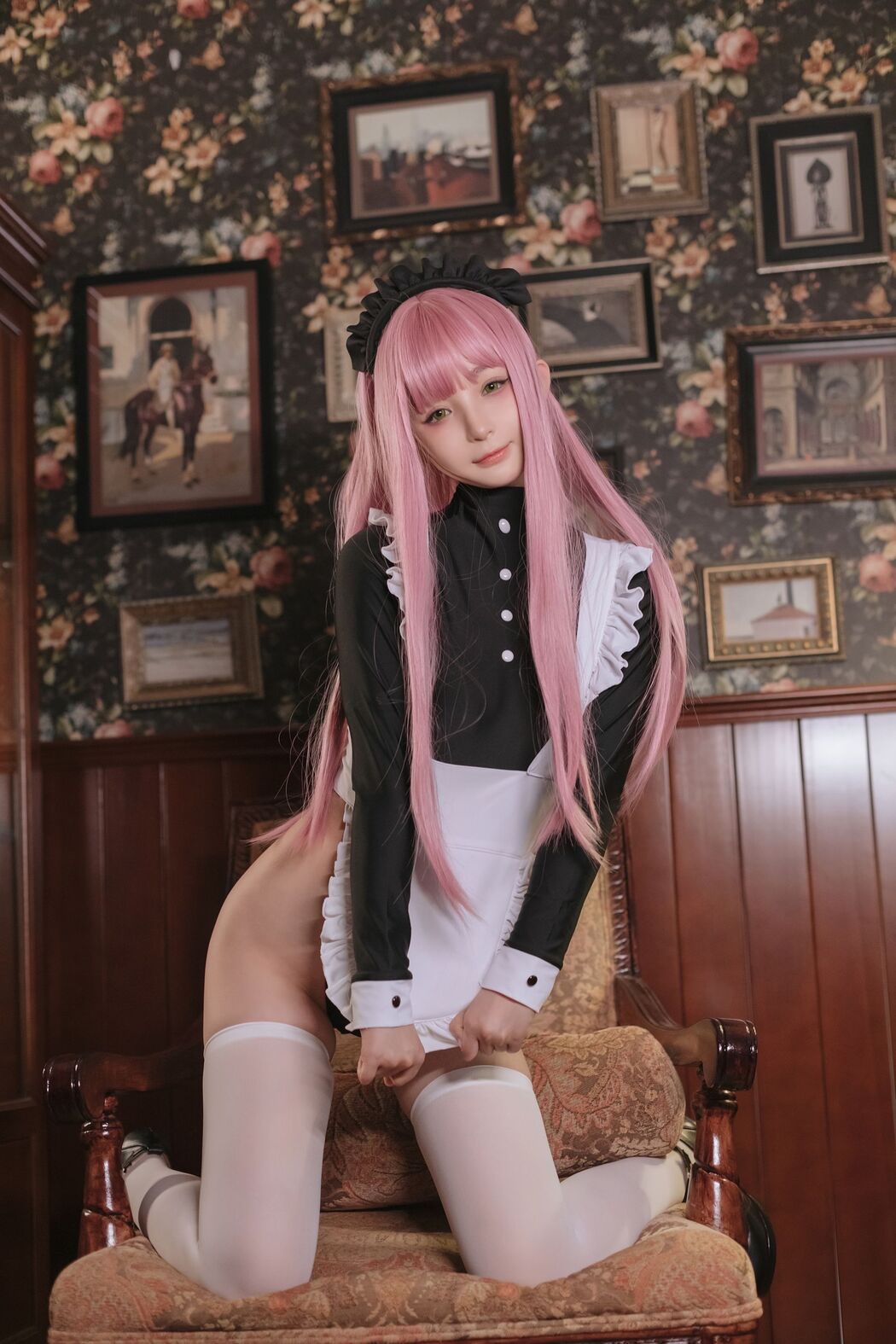 [Net Red COSER Photo] Sakurai Ningning - Retro Maid