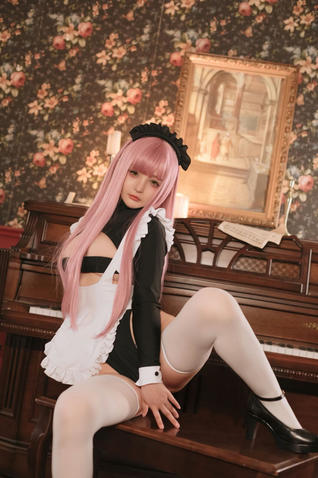 [Net Red COSER Photo] Sakurai Ningning - Retro Maid