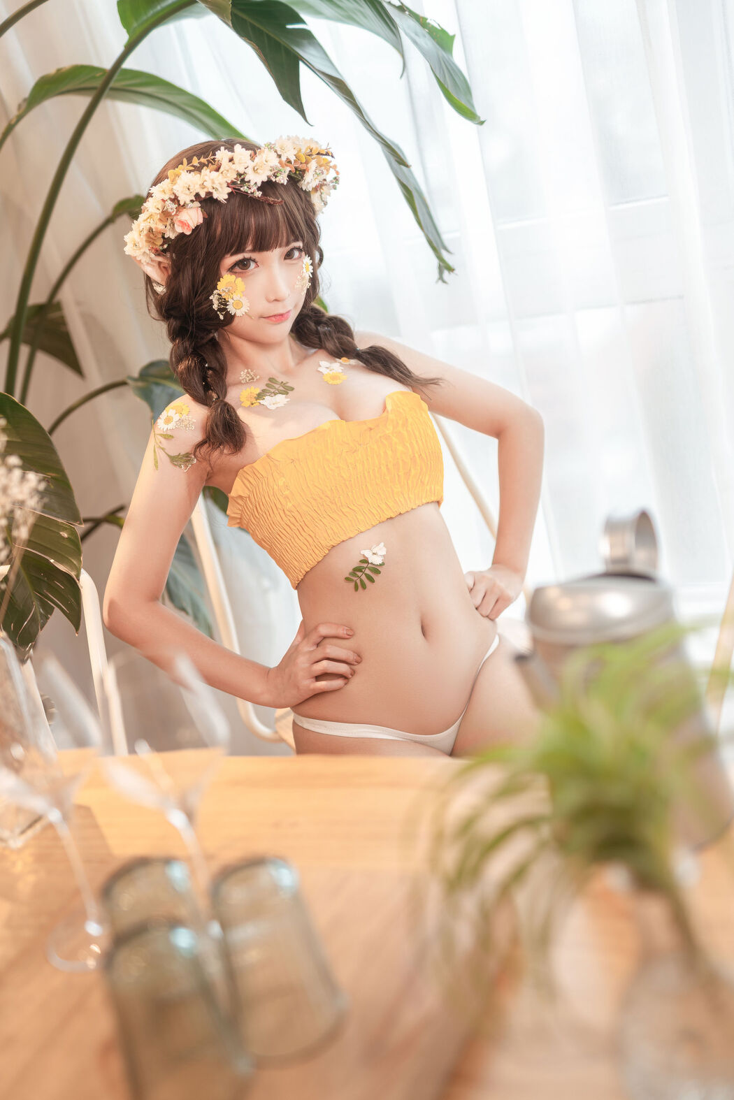 [Net Red COSER Photo] Anime Blogger Stupid Momo - Sharp Ears Country Flower Elf