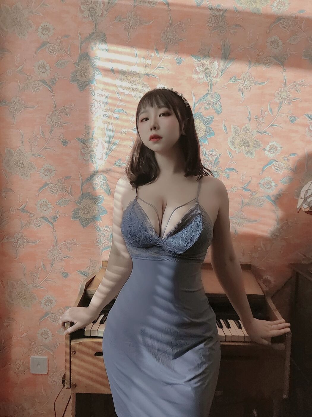 [Internet celebrity COSER photo] Anime blogger Mu Ling Mu0 - Selfie 2