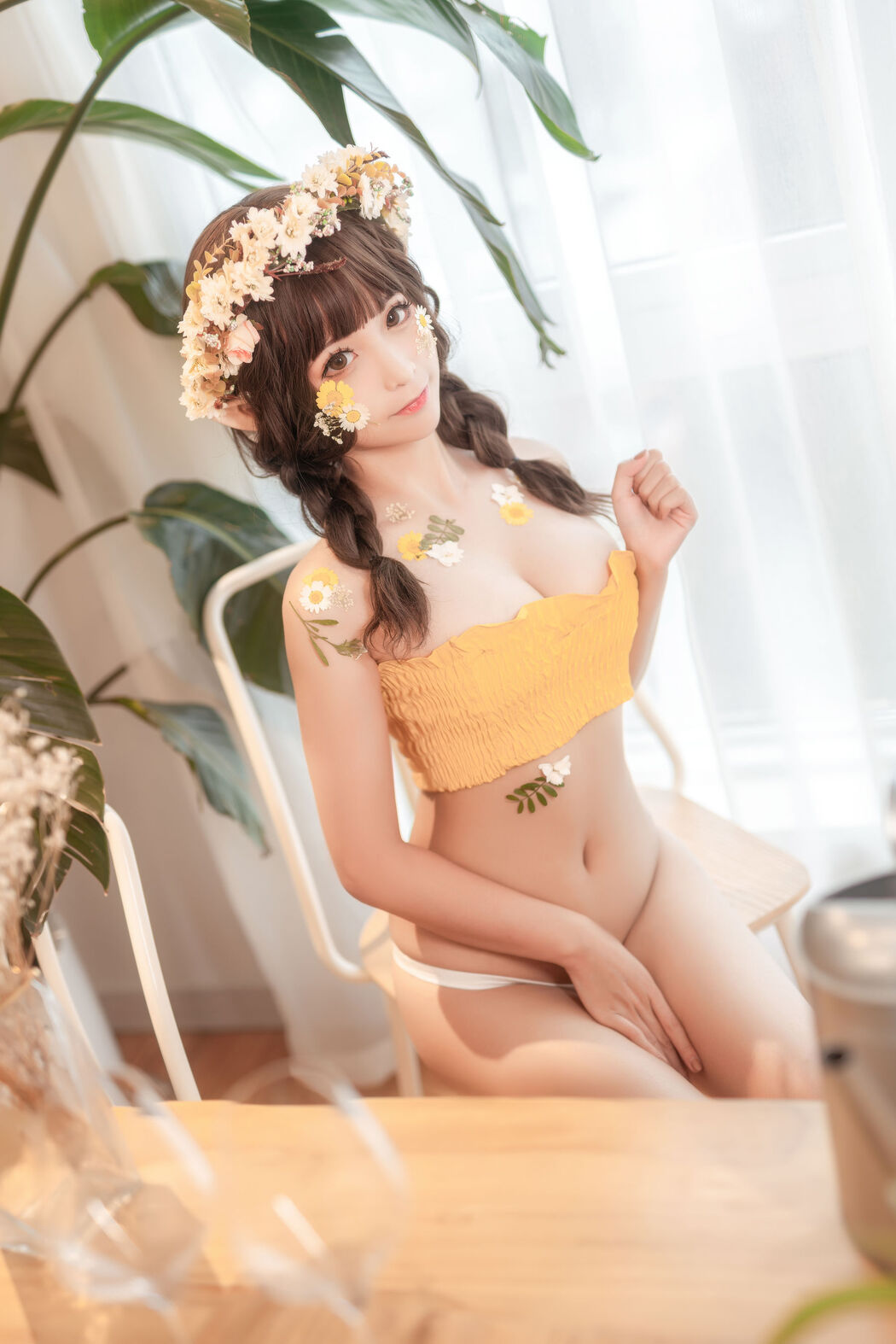 [Net Red COSER Photo] Anime Blogger Stupid Momo - Sharp Ears Country Flower Elf