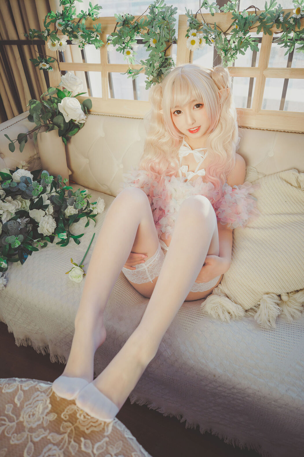 [Internet celebrity COSER photo] Lolita goddess board Mafuyu's softness らかい forever