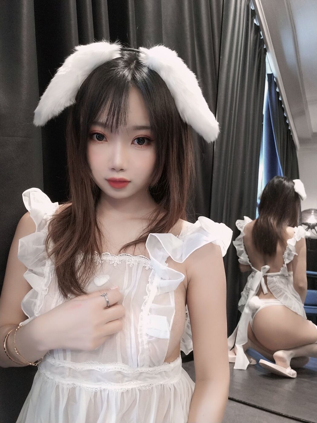 [Net Red COSER] Bai Nen Beautiful Girl Ghost Animal Yao-Lamb Apron