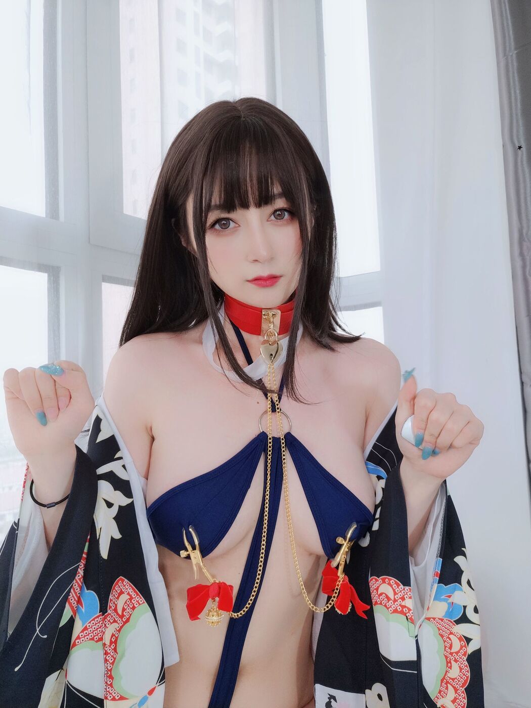 [Internet celebrity COSER photo] Miss Coser Baiyin - the secret under the kimono