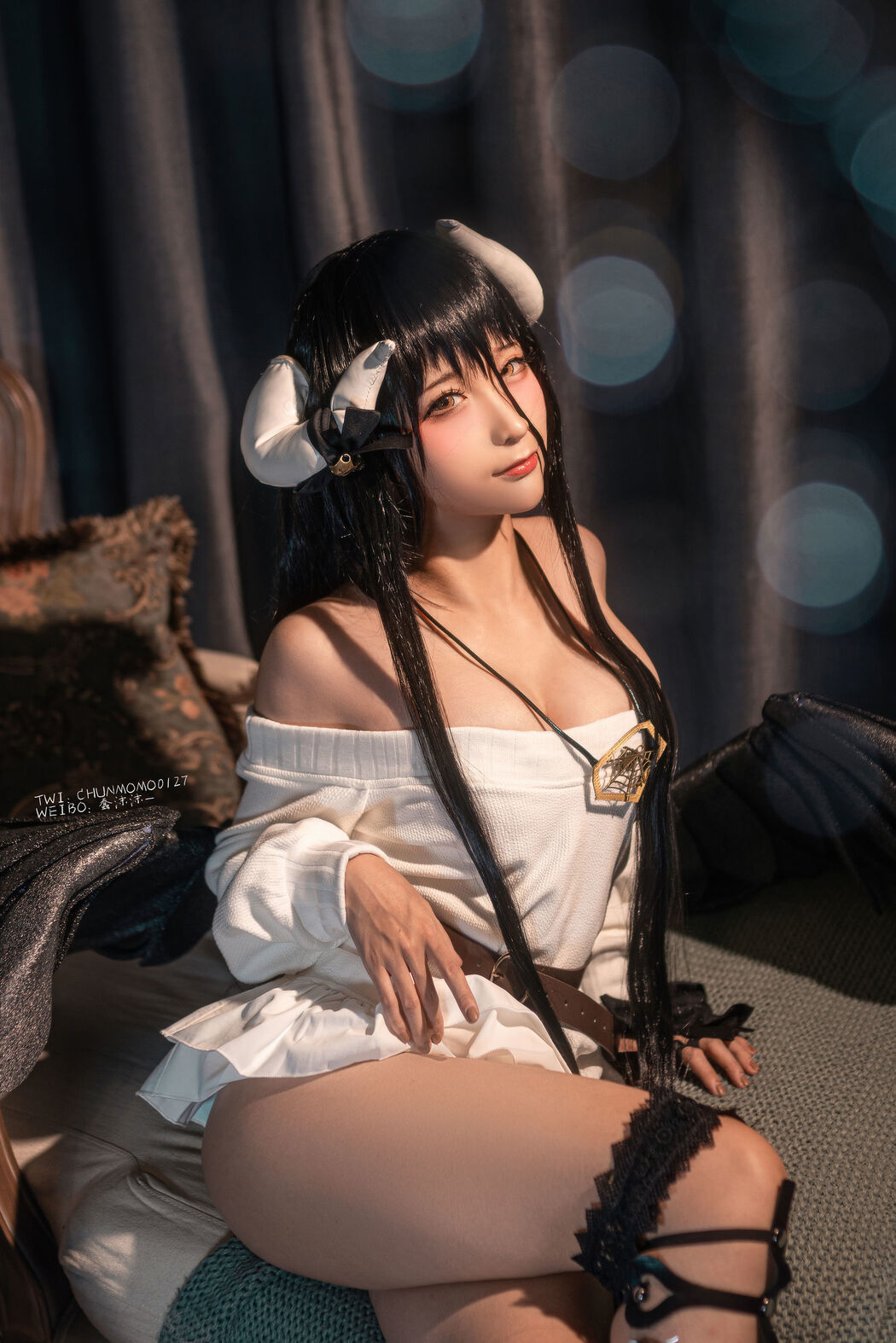 [Net Red COSER] Anime Blogger Stupid Momo - Albedo Sweater