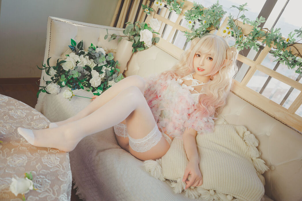 [Internet celebrity COSER photo] Lolita goddess board Mafuyu's softness らかい forever