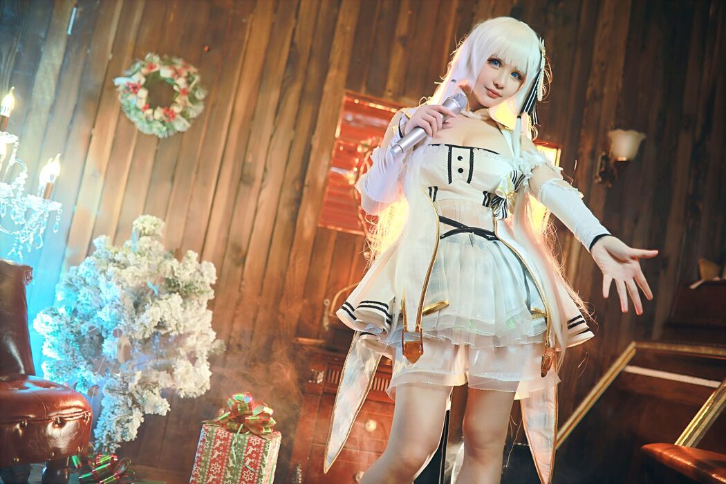 [Net Red COSER Photo] Qianyu_rr - Azur Lane Glorious Cover Photo