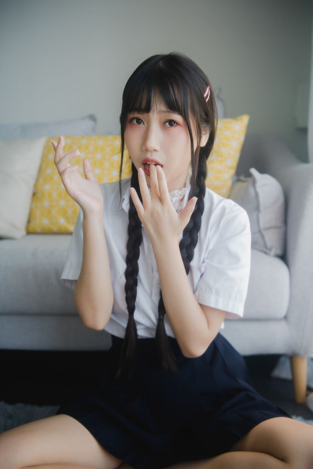 [Internet celebrity COSER photo] Weibo popular Coser does not stay cat-cream girl