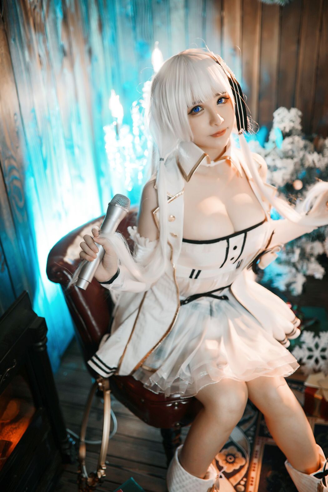 [Net Red COSER Photo] Qianyu_rr - Azur Lane Glorious