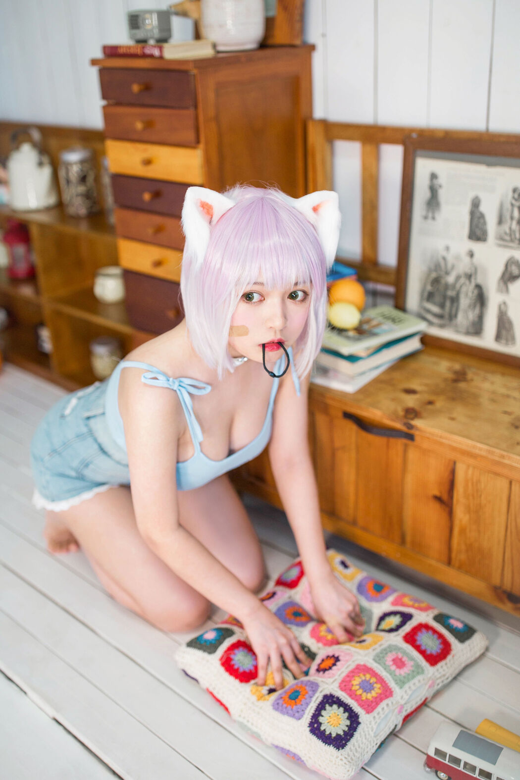 [Net Red COSER] Big-eyed cute girl black cat OvO - cat raising class