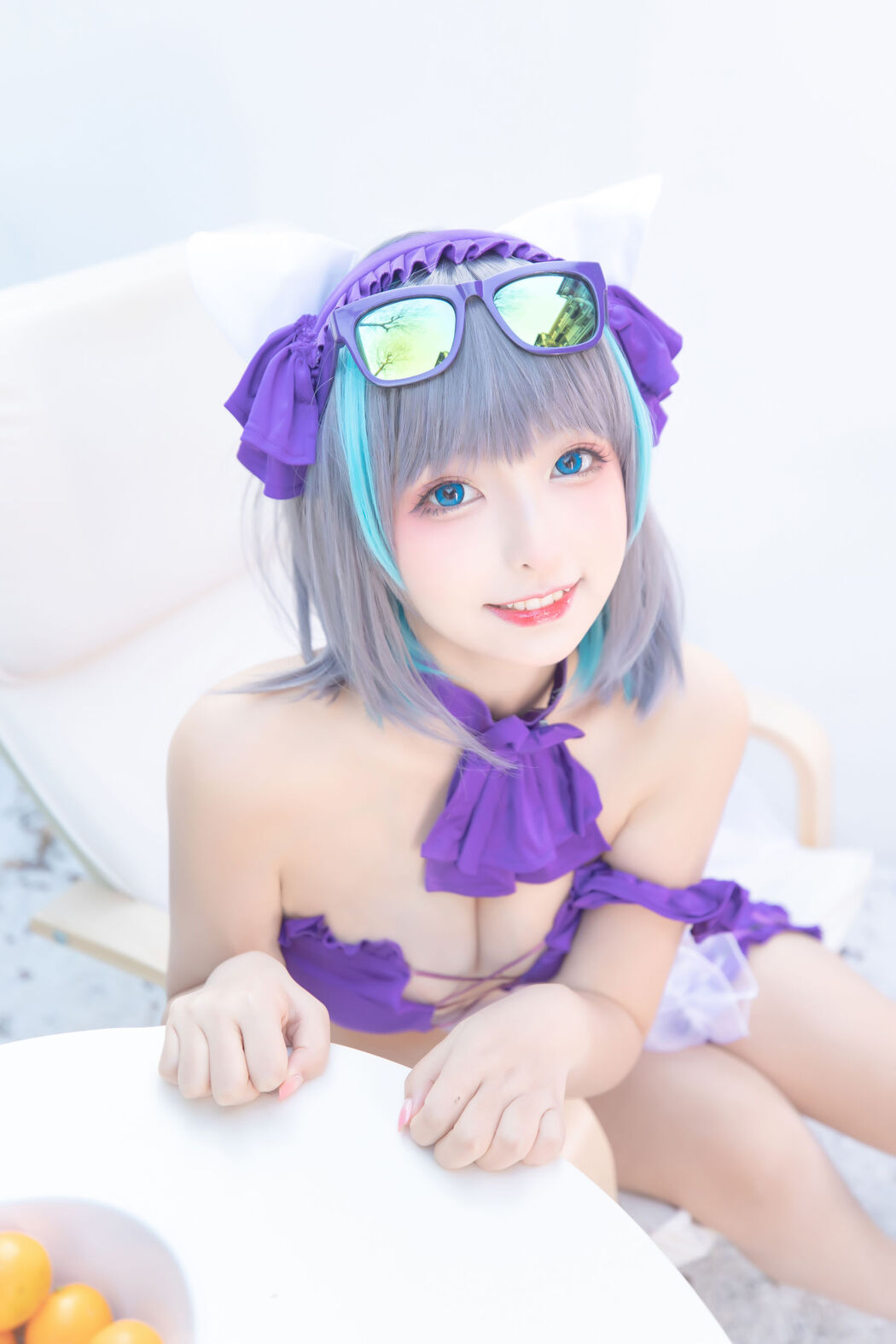 [Internet celebrity COSER photo] Lolita god board true winter of Cheshire - solid color courtyard