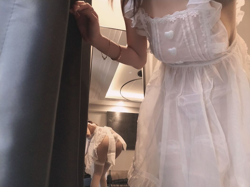 [Net Red COSER] Bai Nen Beautiful Girl Ghost Animal Yao-Lamb Apron