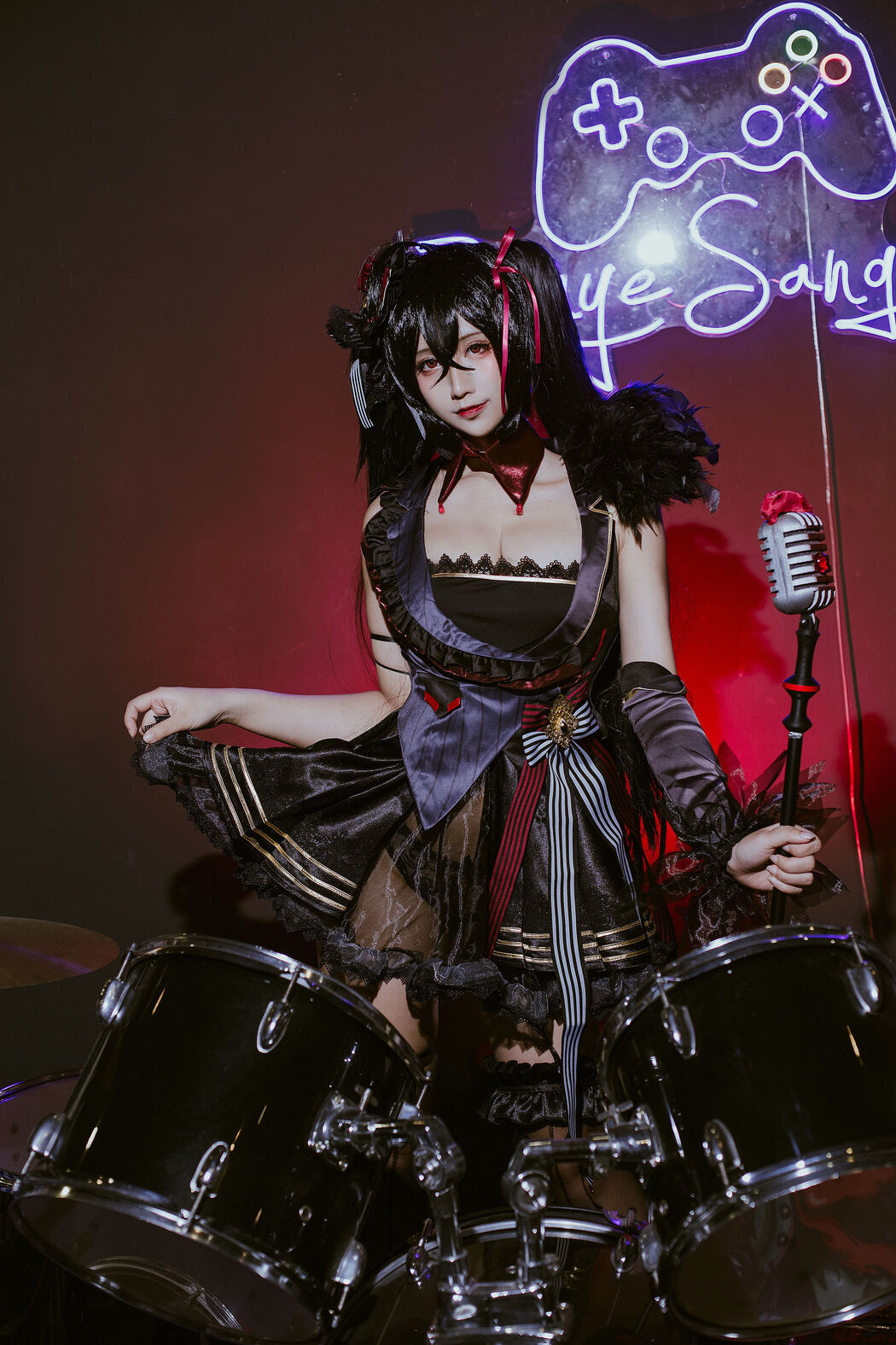 [Net Red COSER] Anime blogger Jiuqu Jean - Dafeng song clothes