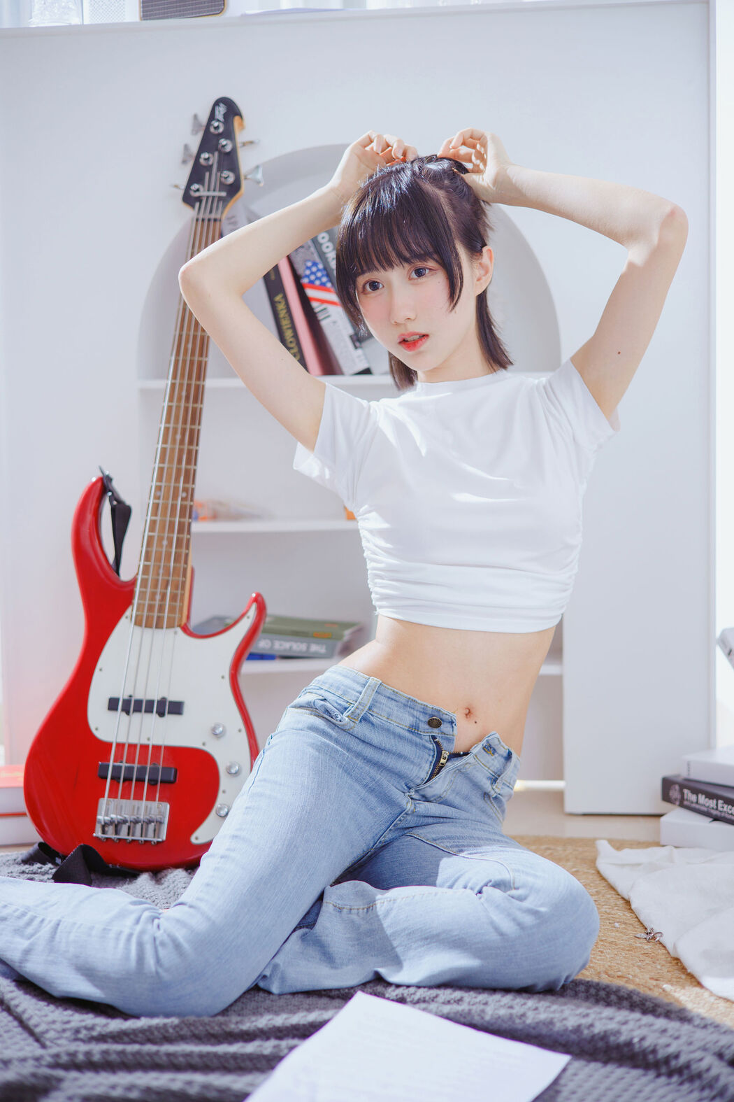 [Net Red COSER Photo] Cute Miss Sister Mu Mianmian OwO - Bass and Sister