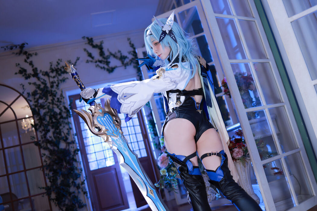 [Internet celebrity COSER photo] Anime blogger Shui Miao aqua - original god Yura original