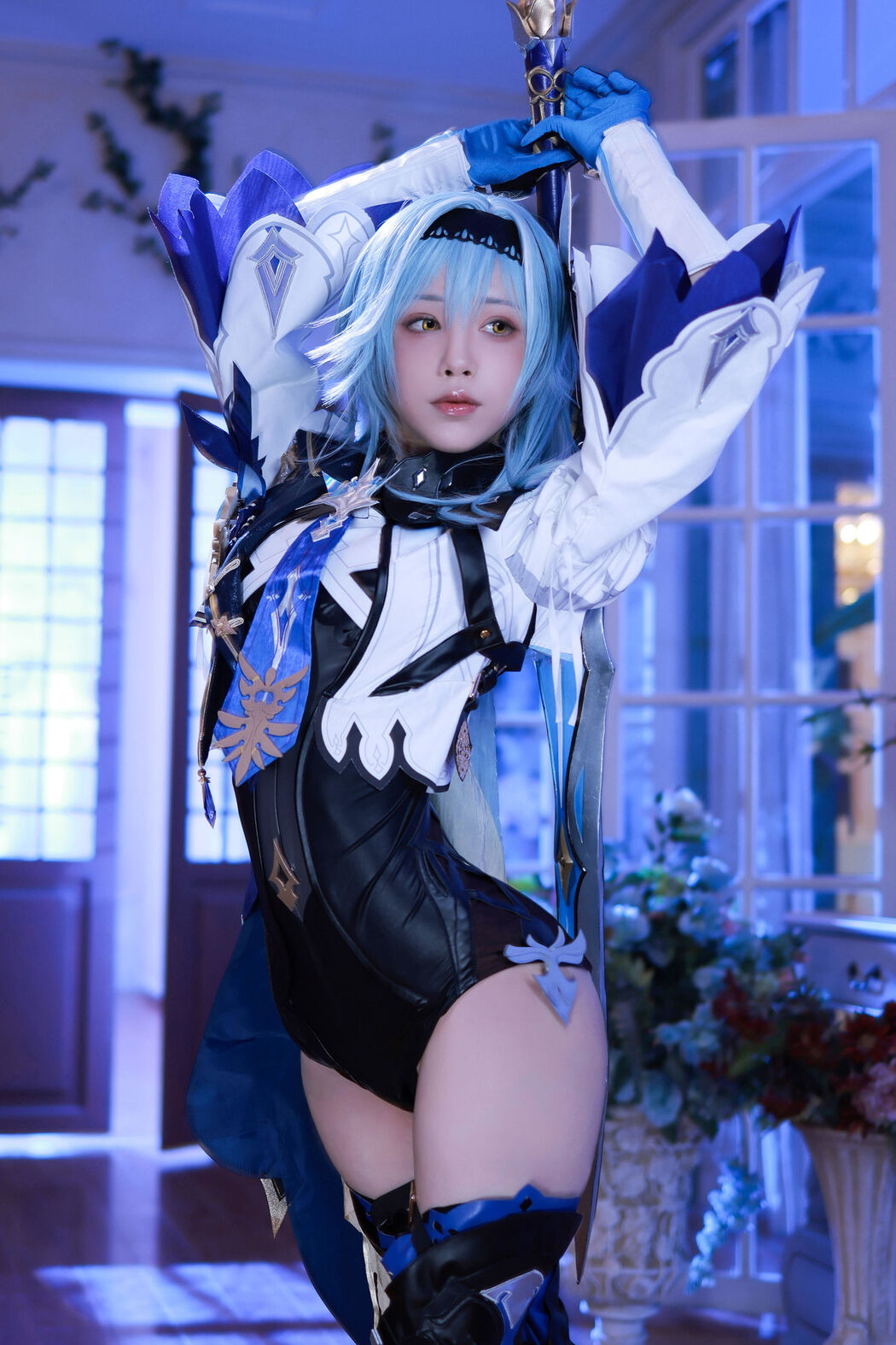 [Internet celebrity COSER photo] Anime blogger Shui Miao aqua - original god Yura original