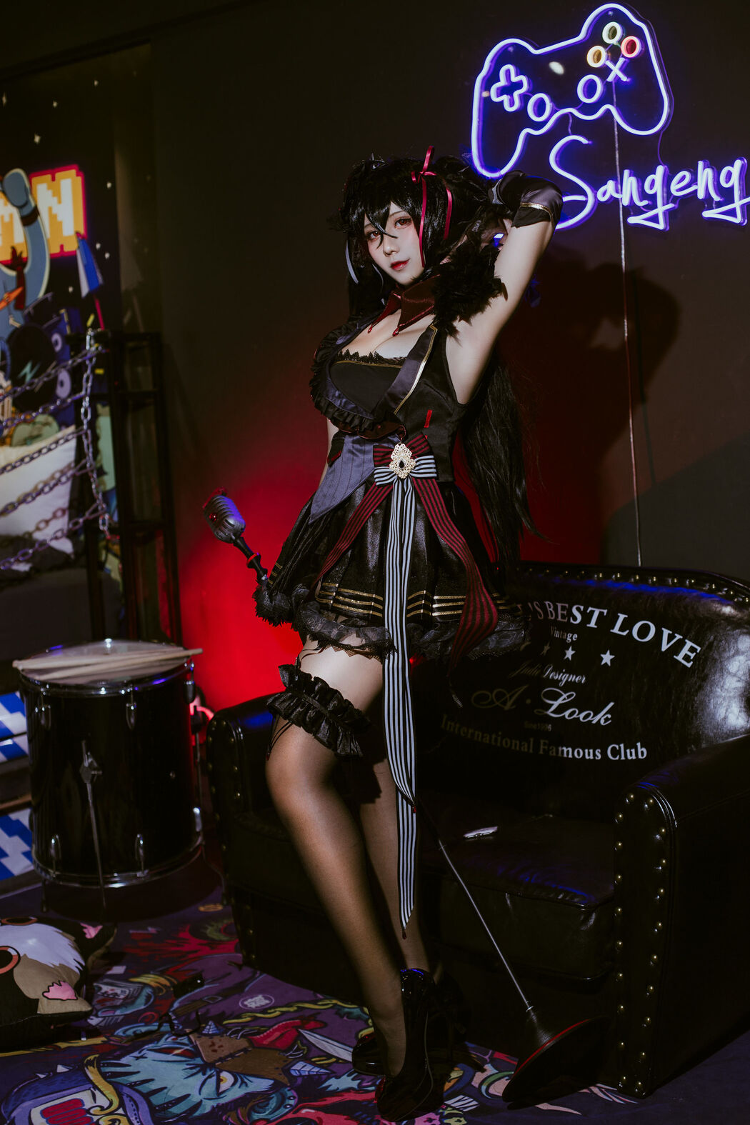 [Net Red COSER] Anime blogger Jiuqu Jean - Dafeng song clothes