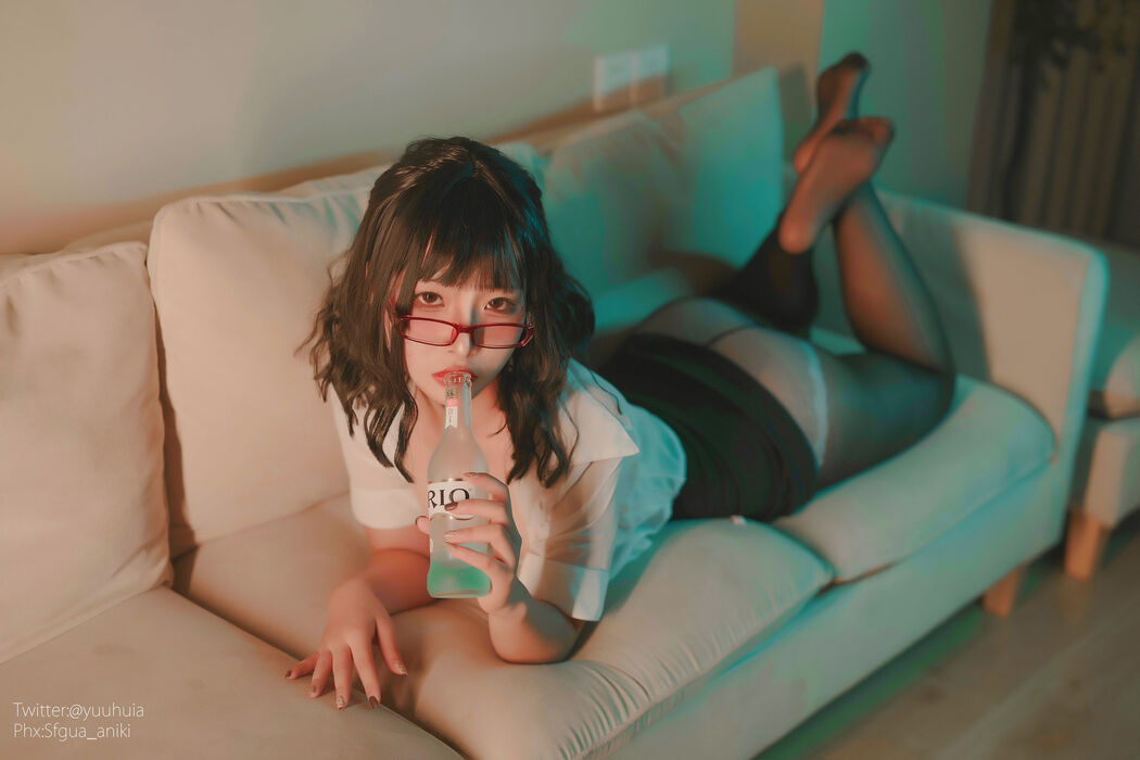 [Net Red COSER Photo] yuuhui Yuhui - Hangover