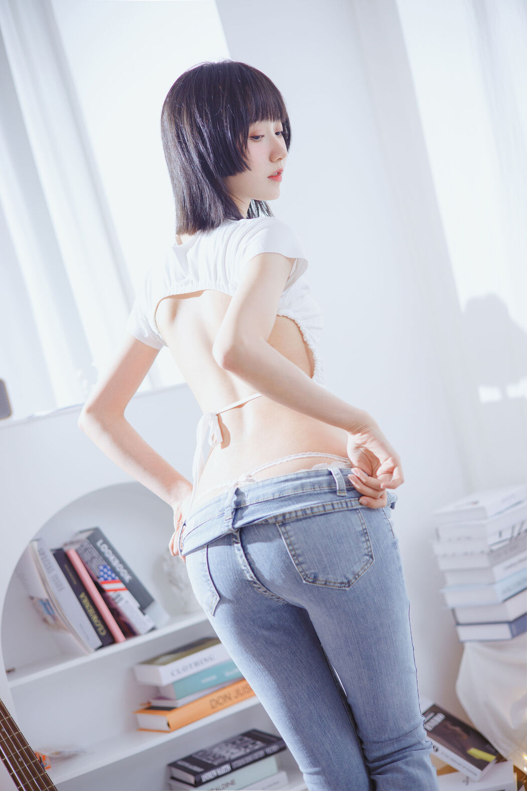 [Net Red COSER Photo] Cute Miss Sister Mu Mianmian OwO - Bass and Sister